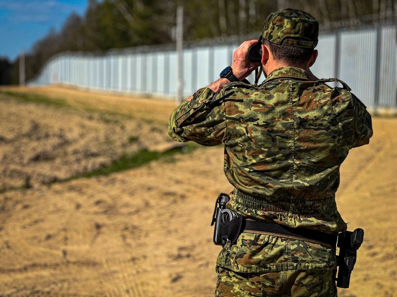 Polacy wypowiadają się na temat paktu migracyjnego. Jedna odpowiedź zdecydowanie przeważa.