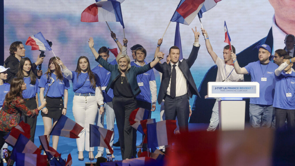 Marine Le Pen i francuska skrajna prawica: demony przeszłości w drodze do władzy