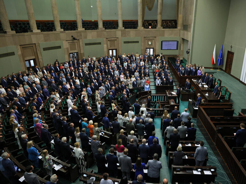 Sejm zabiera się za reformę Trybunału Konstytucyjnego. Pierwsze dwa projekty już na stole.