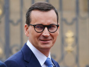 Morawiecki w ostrych słowach kontruje Tuska: „Należy skonsultować się z lekarzem z obsesją”