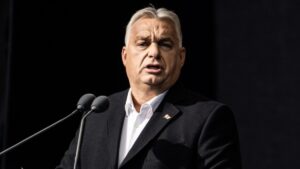 Viktor Orban szydzi z twierdzenia, że Rumunia wyprzedza Węgry gospodarczo - "to czysta hipokryzja"