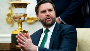 J.D. Vance wypowiada się na temat taryf celnych, wyrażając zadowolenie: „Czujemy się dobrze”.