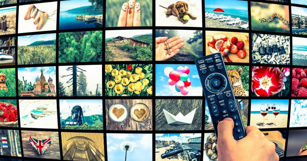 Jak przenieść zdjęcia z telefonu na telewizor - proste sposoby!