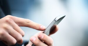 Szybko usuń z telefonu te aplikacje! Zainfekowane wirusem.