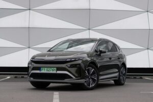 Przez tydzień traktowałem Enyaqa jak miejskie auto. Teraz wiem, że to nie był dobry pomysł