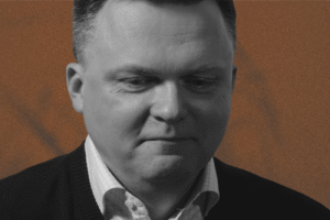 Oto kilka propozycji unikalnych tytułów oddających sens oryginału: 1. "Czujemy się wykańczani" – wewnętrzne napięcia w Polsce 2050 po serii błędów Hołowni 2. Członkowie Polski 2050 o koalicji i potknięciach Hołowni: "To nas niszczy" 3. W Polsce 2050 narasta frustracja: koalicja i pomyłki Hołowni wywołują gniew 4. "To nas dobijają" — Polska 2050 o współpracy i potknięciach marszałka 5. Polska 2050 o koalicji i kryzysach Hołowni: "To zmierza do naszego upadku"
