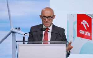 Orlen prognozuje wyższe zyski i zwiększenie inwestycji w tym roku