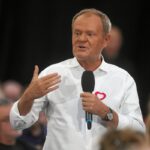 Nowa odsłona politycznej walki: Trump atakuje oponentów, Tusk stawia na liczby. "Uwierzyli, że to nie przystoi"