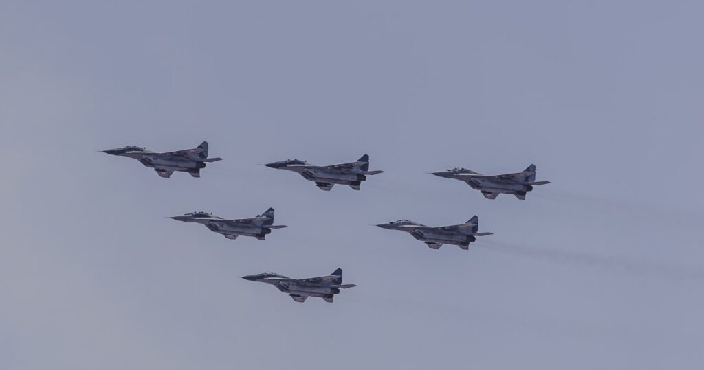 Aktywacja wszystkich polskich myśliwców. "Zaangażowano pełne siły"