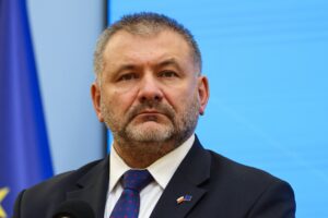 Polacy ocenili działania ministra Żurka – wyniki najnowszego sondażu dotyczącego rozliczeń rządów PiS