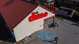 Inspektorzy pracy odwiedzają markety Dino. Pracownicy zgłaszają niskie wynagrodzenia i problemy z ogrzewaniem