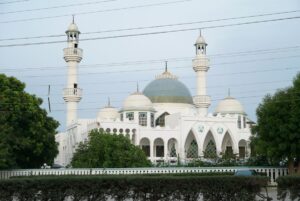 Eksplozja w meczecie w Nigerii: liczne ofiary śmiertelne i ranni
